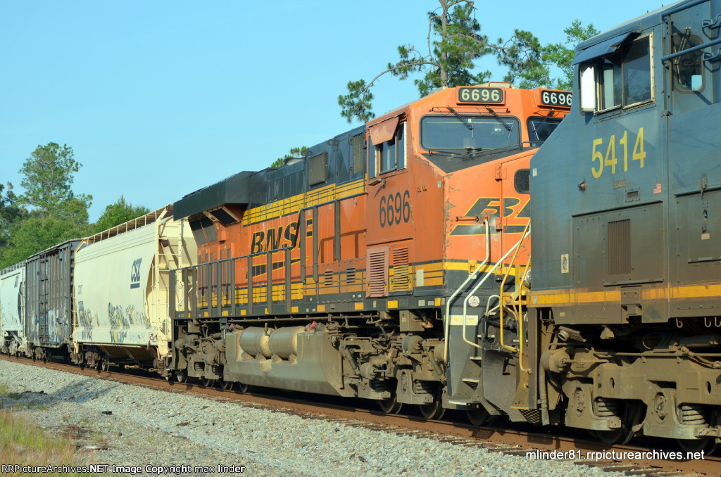 BNSF 6696